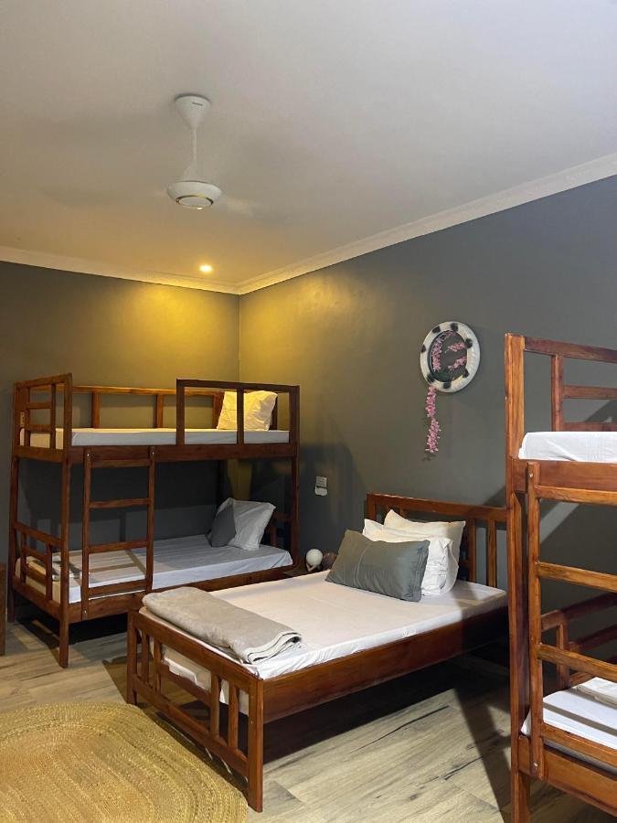 Uroa Getaway Acomodação com café da manhã Exterior foto